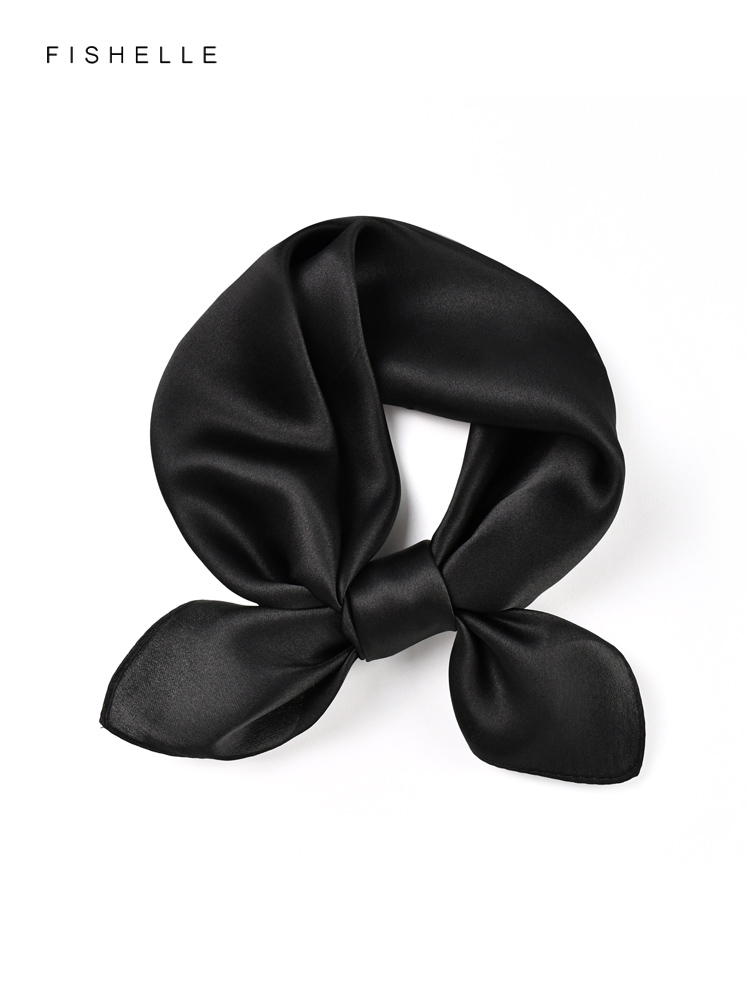 สีทึบสีดำบริสุทธิ์ Syal Sutra  - Silk Neck Scarf บทวิจารณ์และราคา